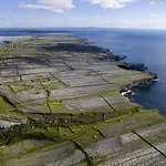 Aran Islands Hotel Kilronan (Inishmore)