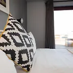Aran Islands Hotel 3*