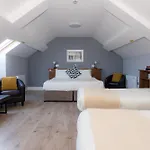 Aran Islands Hotel 3*
