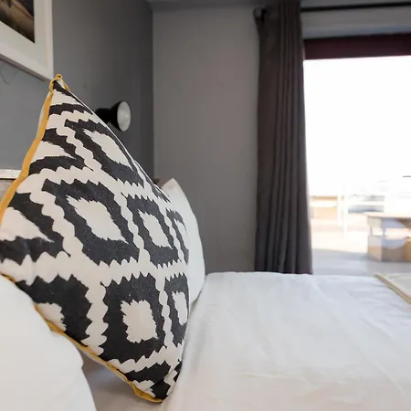 Aran Islands Hotel 3*