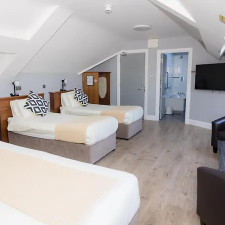 فندق Aran Islands 3*